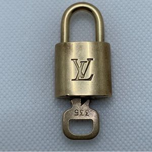 Authentic Louis Vuitton Key and Lock Set #335